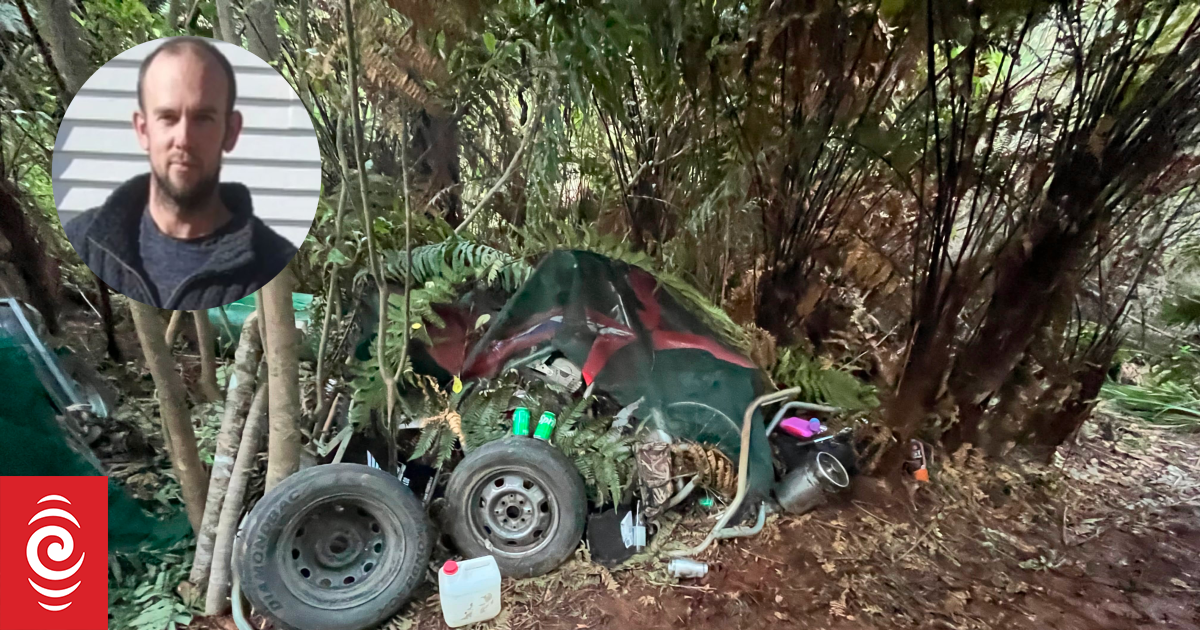 The Fugitive Father: The Extraordinary Case of Tom Phillips and His Children